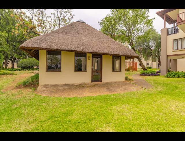 2 BEDROOM APARTMENT FOR SALE IN BROADACRES